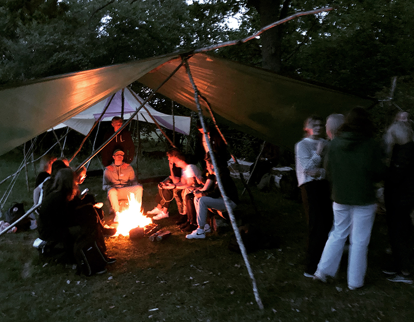 Matlagning över öppen eld på Tänk H2O!